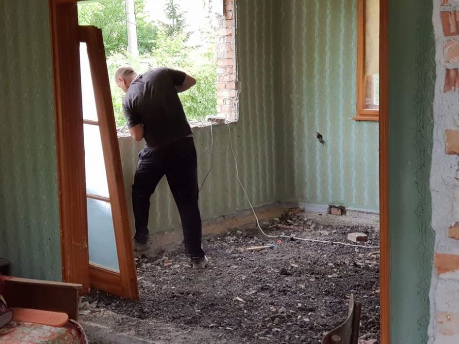 Къртене , чистене и извозване,почистване на дворове и мазета.