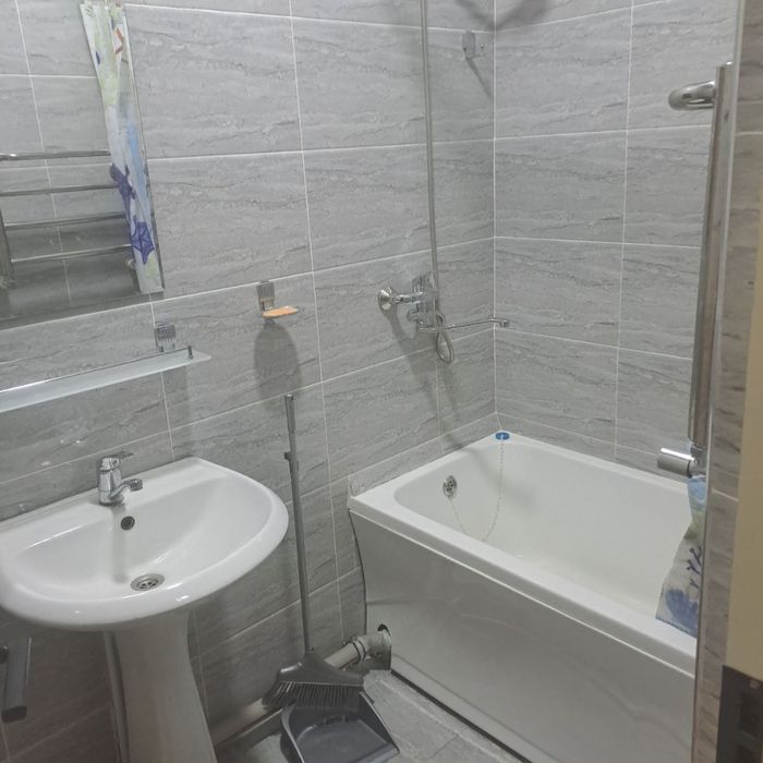 Биктемир 3/3/9 новостройка Водиник, Рахат