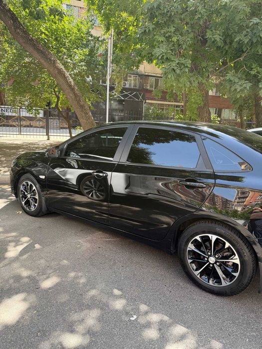 Продается Chevrolet Monza 1.3