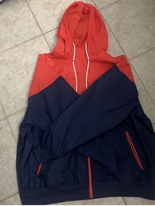 Nike преходно яке