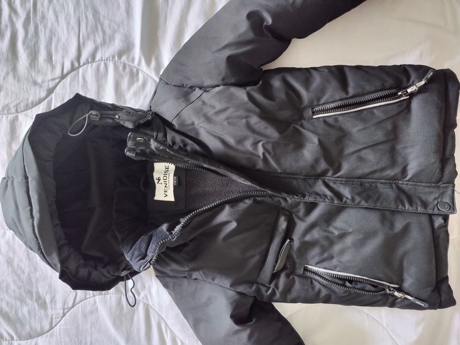 Куртки на мальчика 5-6 лет, 120 р