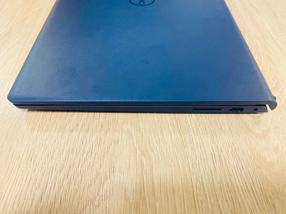 НОВ DELL Pro 15 Essential PV15250 Intel® Core™ i5, RAM 16GB, SSD 512GB