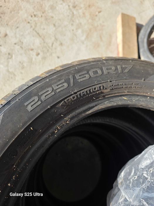Гуми зимни r17 225/50