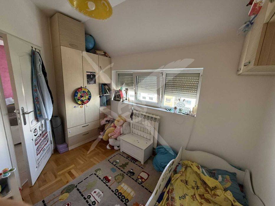 Дава се под наем Тристаен апартамент в София, Младост 3 - 107 кв.м за 900 € - Снимка #9