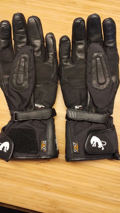 Продава нови мото-ръкавици FURYGAN M/8