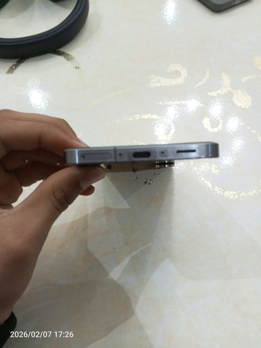 Samsung A56 5G xolati ideal.