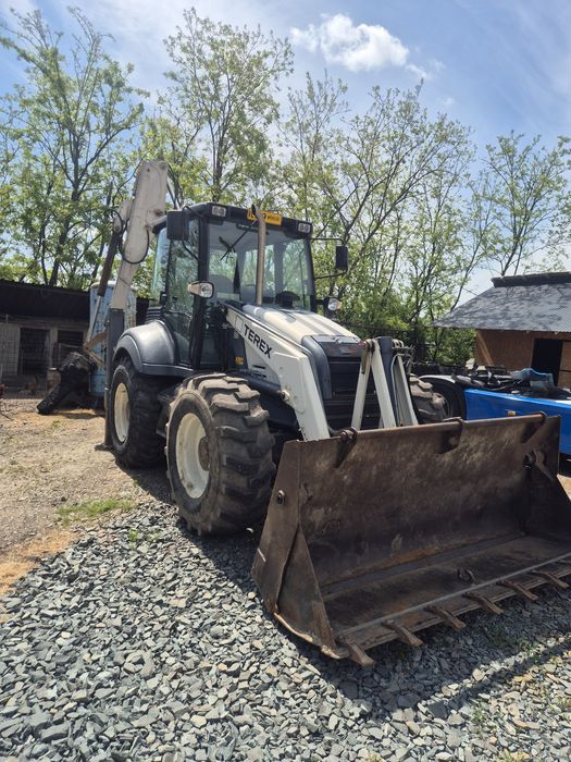 Buldoexcavator Terex