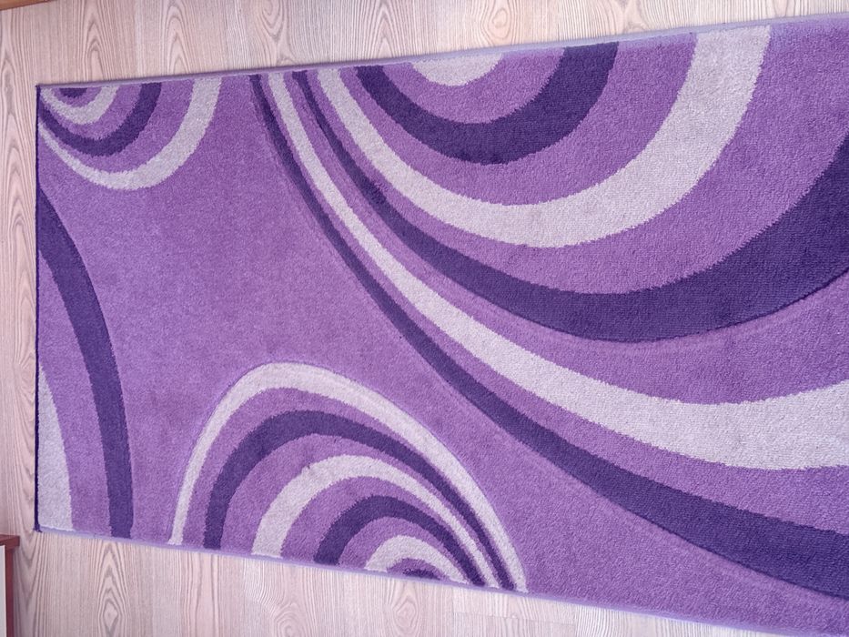 Холна гарнитура + 6 килима