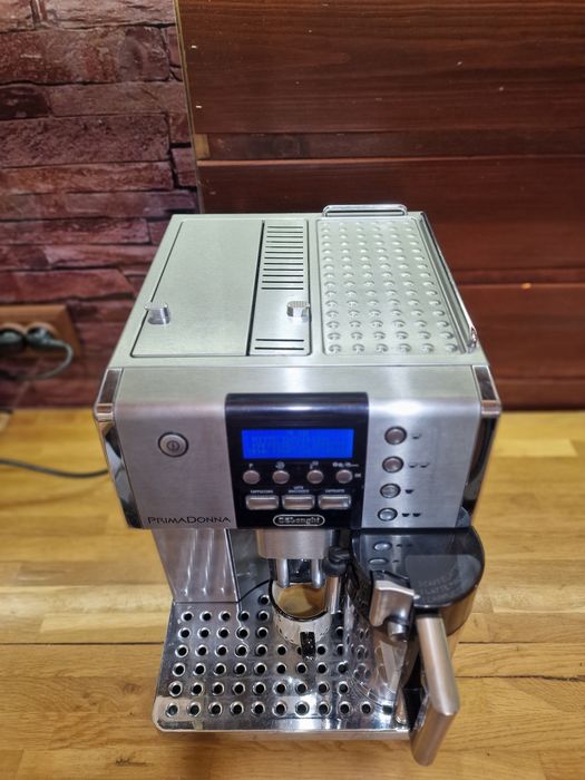 Кафе машина Delonghi PrimaDonna