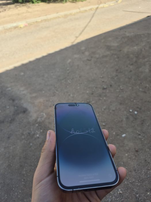 iPhone 14 pro 256g
