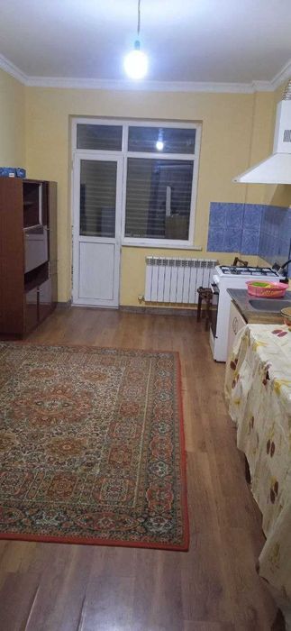 Нукус центрда 3комнаталы уй семейныйларга квартирага бериледи!