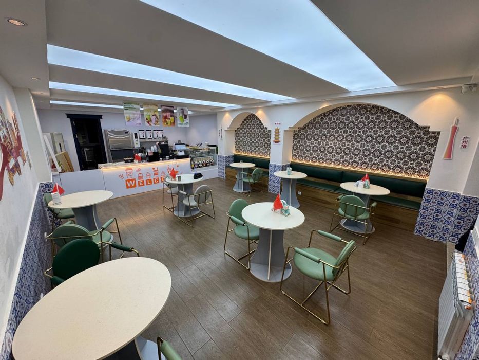 Буюк Ипак Йули Максим Горький | 85кв - нежилое помещение вдоль дороги