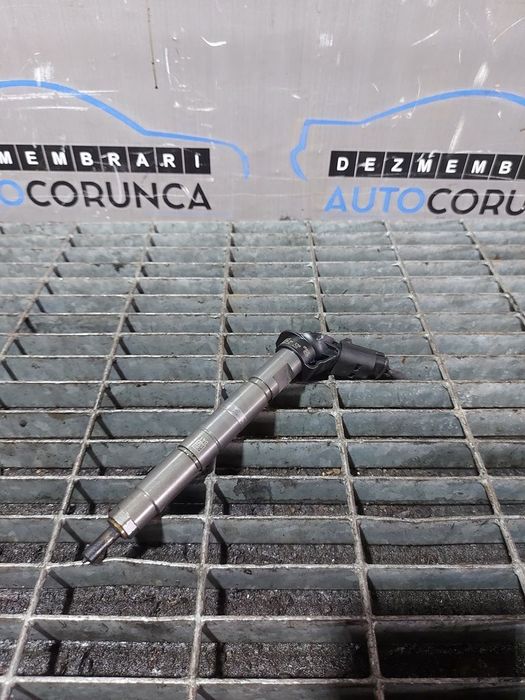 Injector Kia Sorento II 2.2 D 2009 - 2015 197CP D4HB (692) Diesel 0986435420