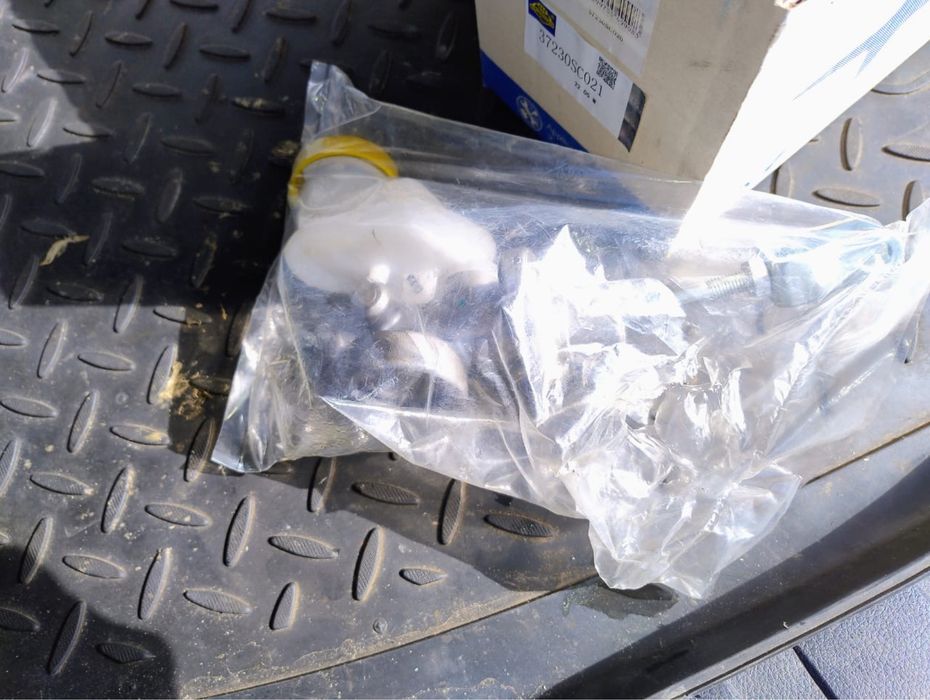 Главный целиндр Subaru Forester