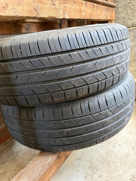 215 65 17 Anvelope Kumho dot 22/23