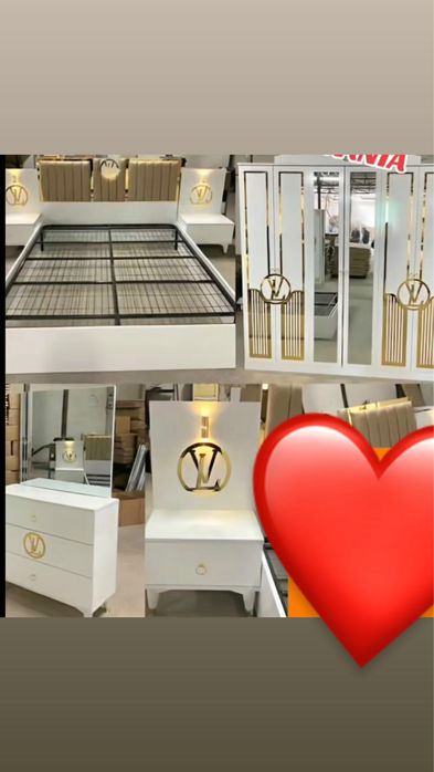 Vând dormitor complect