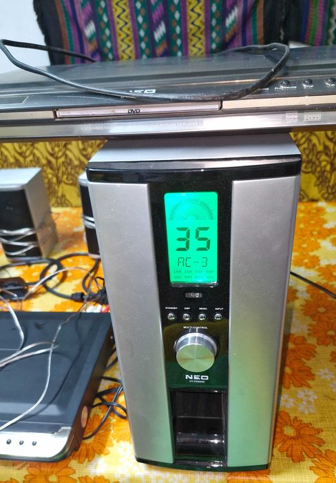 NEO dvd player и 5+1 колонки
