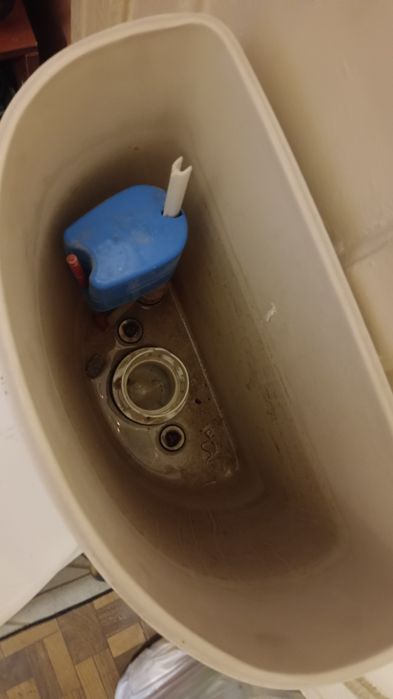 Продам Унитаз б/у