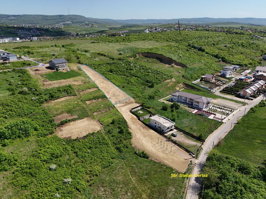 Teren Hlincea    2500 mp intravilan