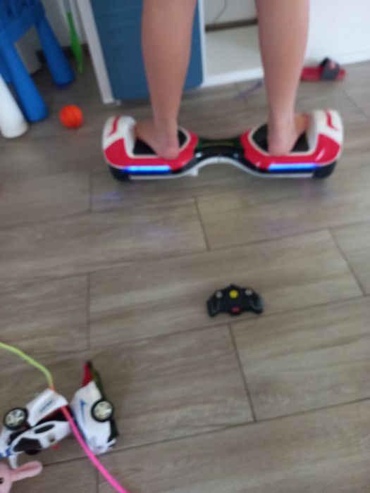 Duccati  nou  skatteboard