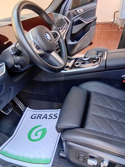 BMW X5 xDrive 40i 2024 год