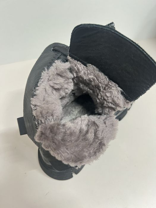 Зимние сапоги для девочки 33размер