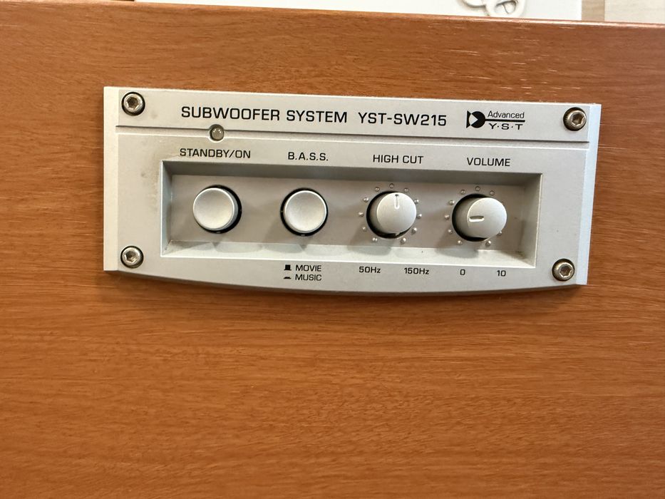 Yamaha YST-SW215 8” Subwoofer