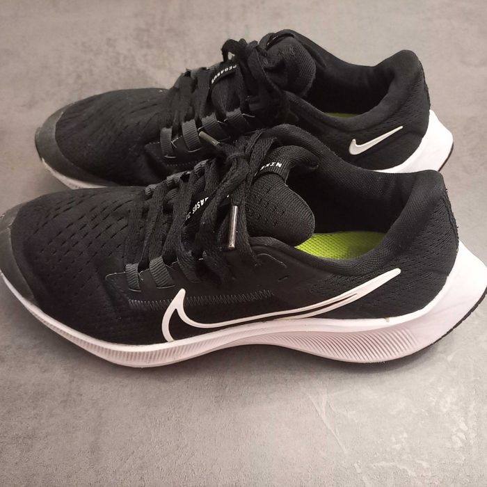 Adidasi nike nr 36,5