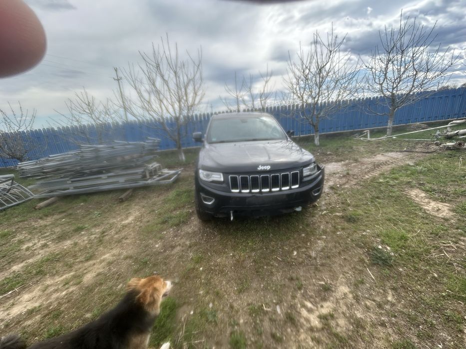 Dezmembrez Jeep Grand Cherokee