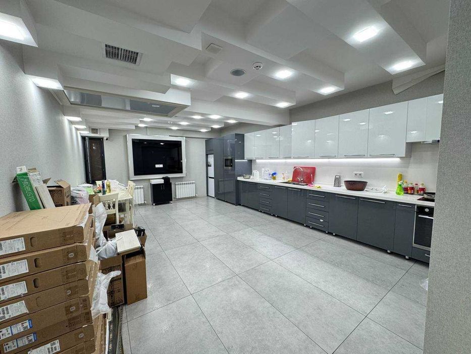 Срочно Продается НЕЖИЛОЕ Помещение 324м2 Ор-р Бибигон Кафе