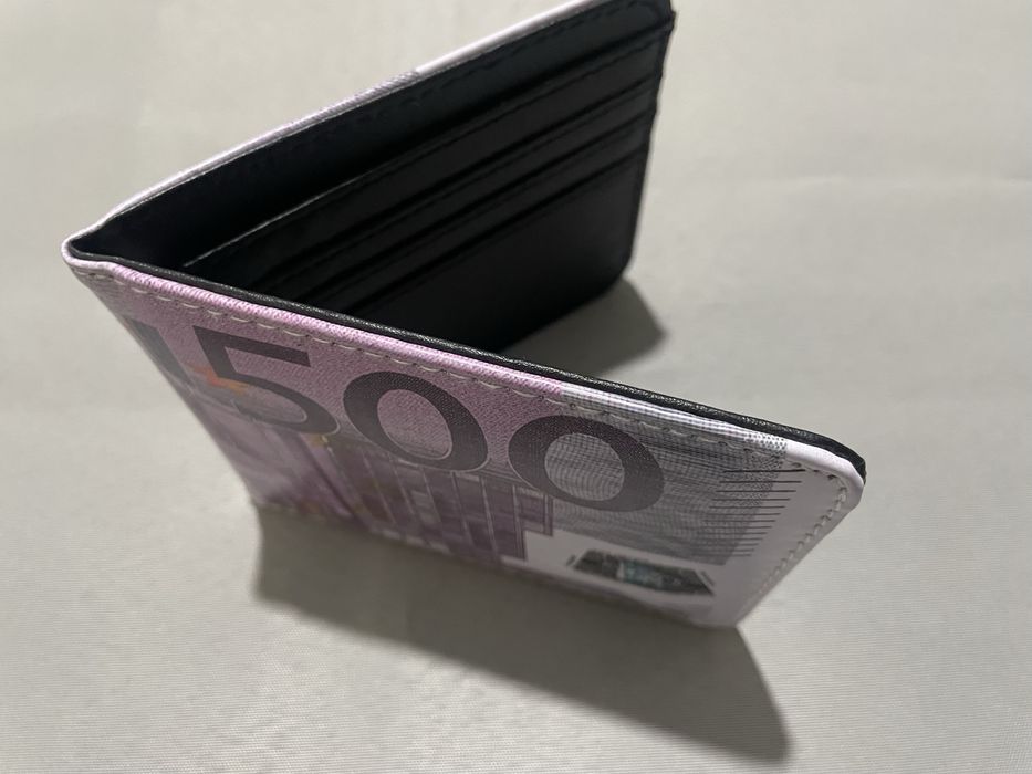 кошелек в виде купюры