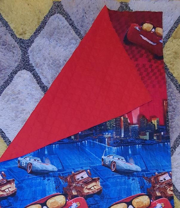 Два броя двулицеви единични детски шалтета Маккуин