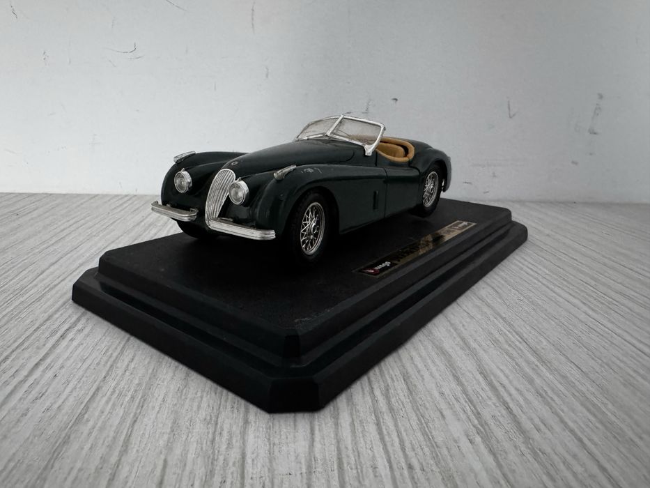Macheta Jaguar XK 120