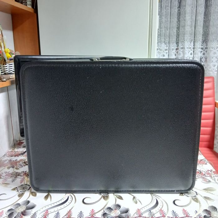 Masina de cusut ADLER cu graifar industrial si multiple operații