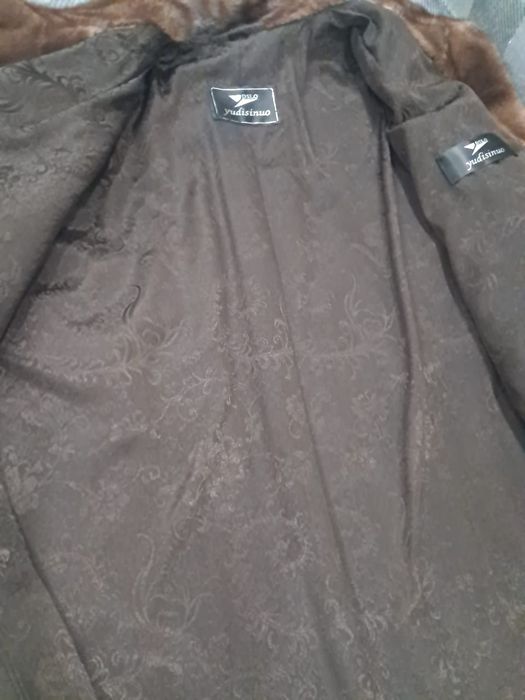 Продам норковую шубу