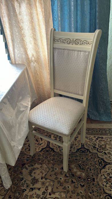 Новый гарнитур 300000