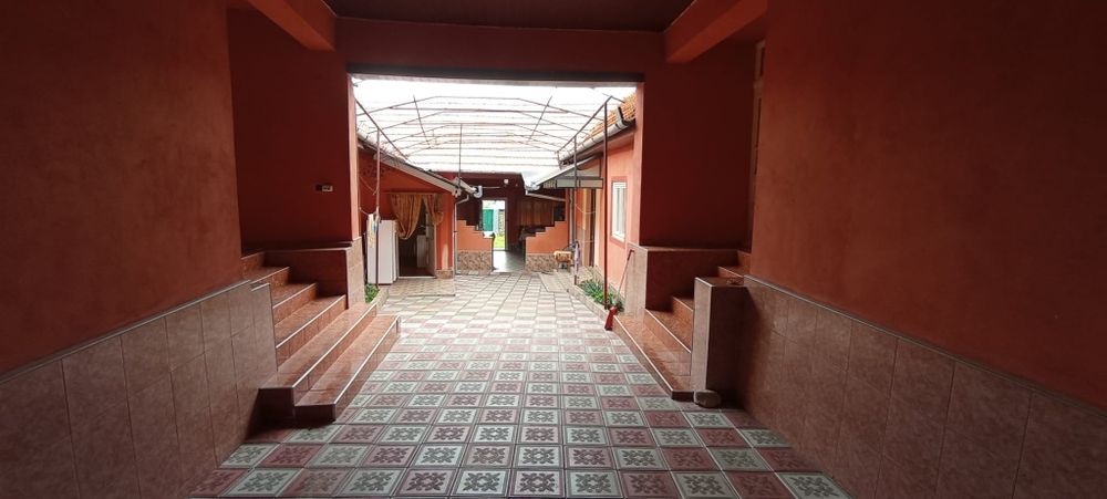 Vând/schimb casa in Forau