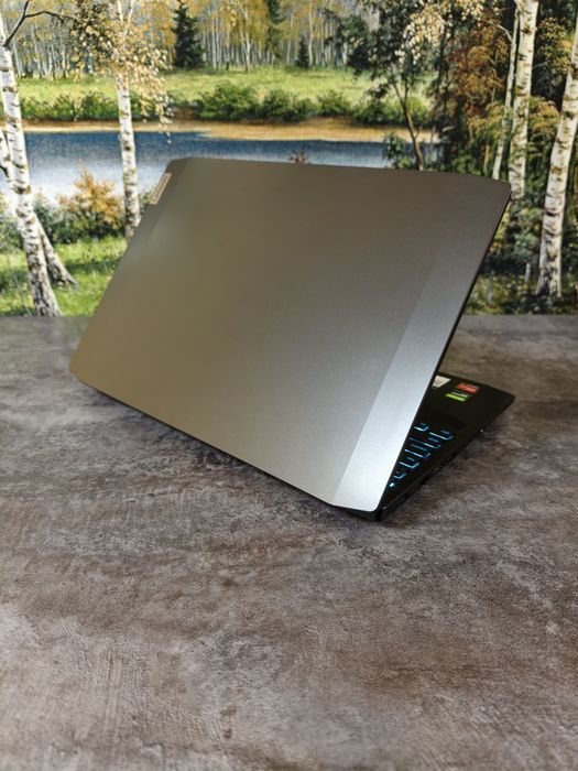 Lenovo Gaming Мощный Игровой Ноутбук