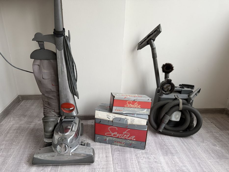 Пылесос Kirby со всеми насадками