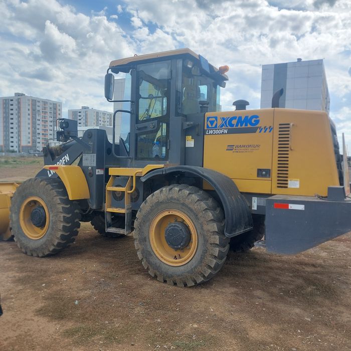 Продам погрузчик