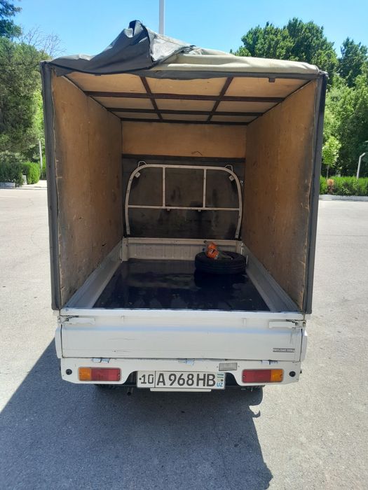 Labo sotiladi kraska toza