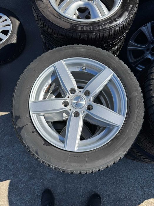 Set Jante Cu Anvelope BMW  Dezent 5x120 R16 cu anvelope Bridgestone 205/55 R16
