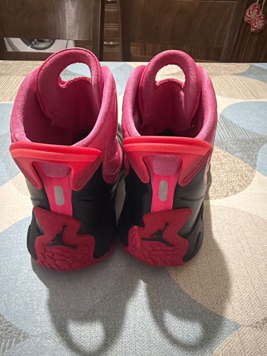 Обувки Nike розови детски