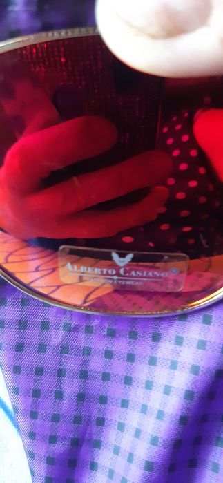 Продам солнцезащитные очки