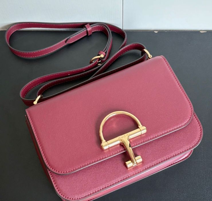Мини малка червена чанта Gucci