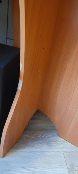 Продам Круглый стол