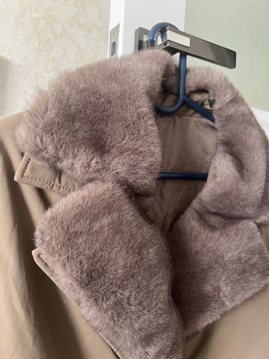 зимняя куртка коричневый новый!