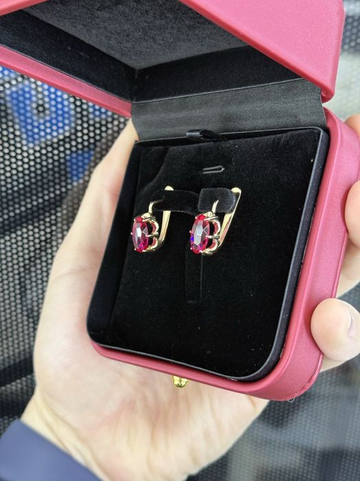 Arzon Narhda Ishonchli Tilla Zirak Baldoq Sirga