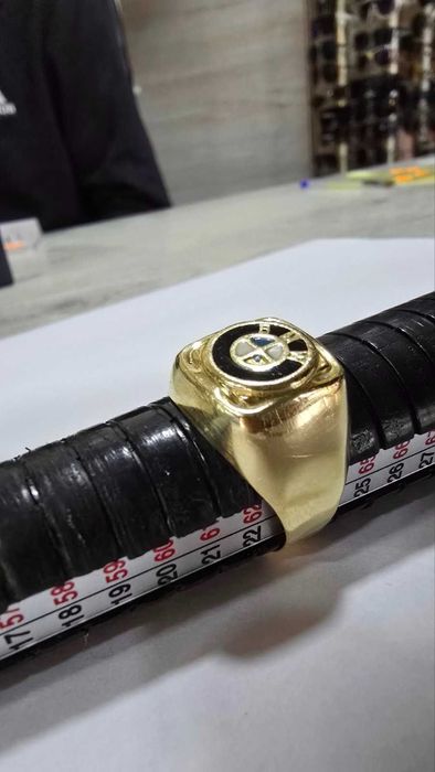 Златен мъжки пръстен 14 карата BMW