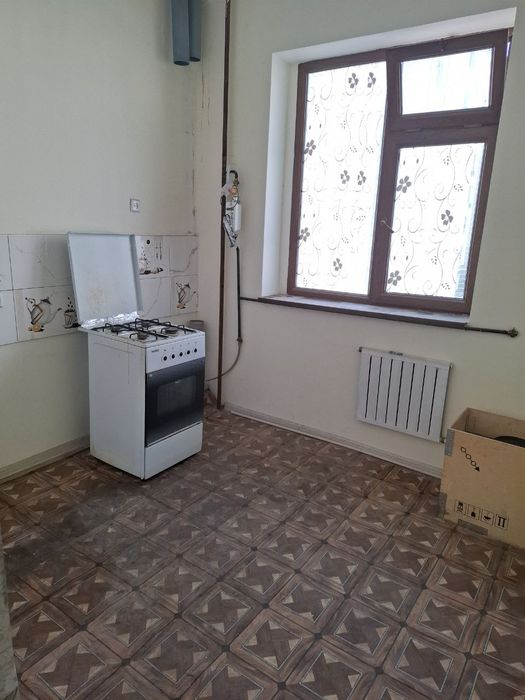 Квартира Зарафшон шахрида сотаман